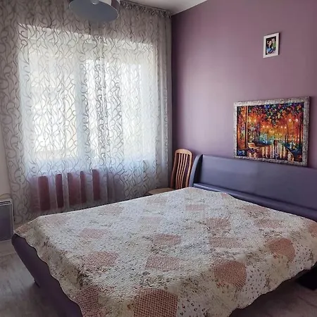 Apartment стария *